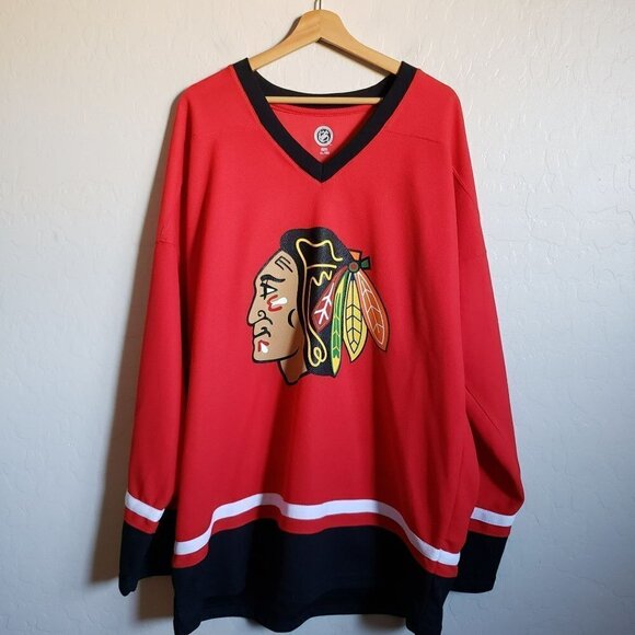 NHL Chicago Blackhawks Patrick Kane #88 Hockey Jersey V-Neck Red Size Men's XL - Picture 1 of 11